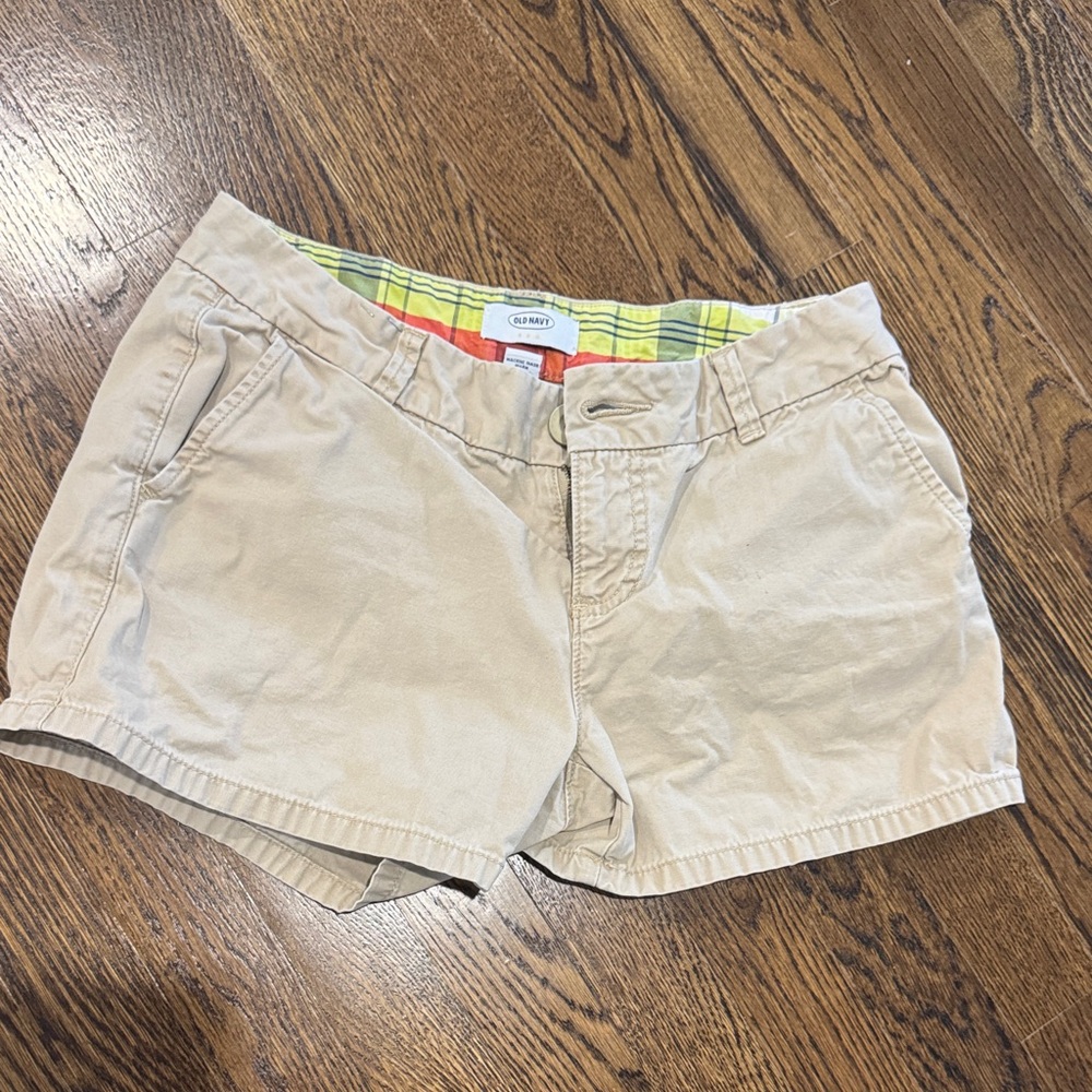 Old Navy Tan Women's Shorts